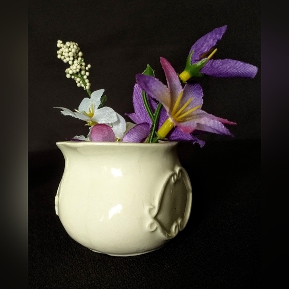 Beautiful Ironstone Mini-Pitcher & Matching Pieces - Artist Signed & Dated 1969 - Picture 2 of 8
